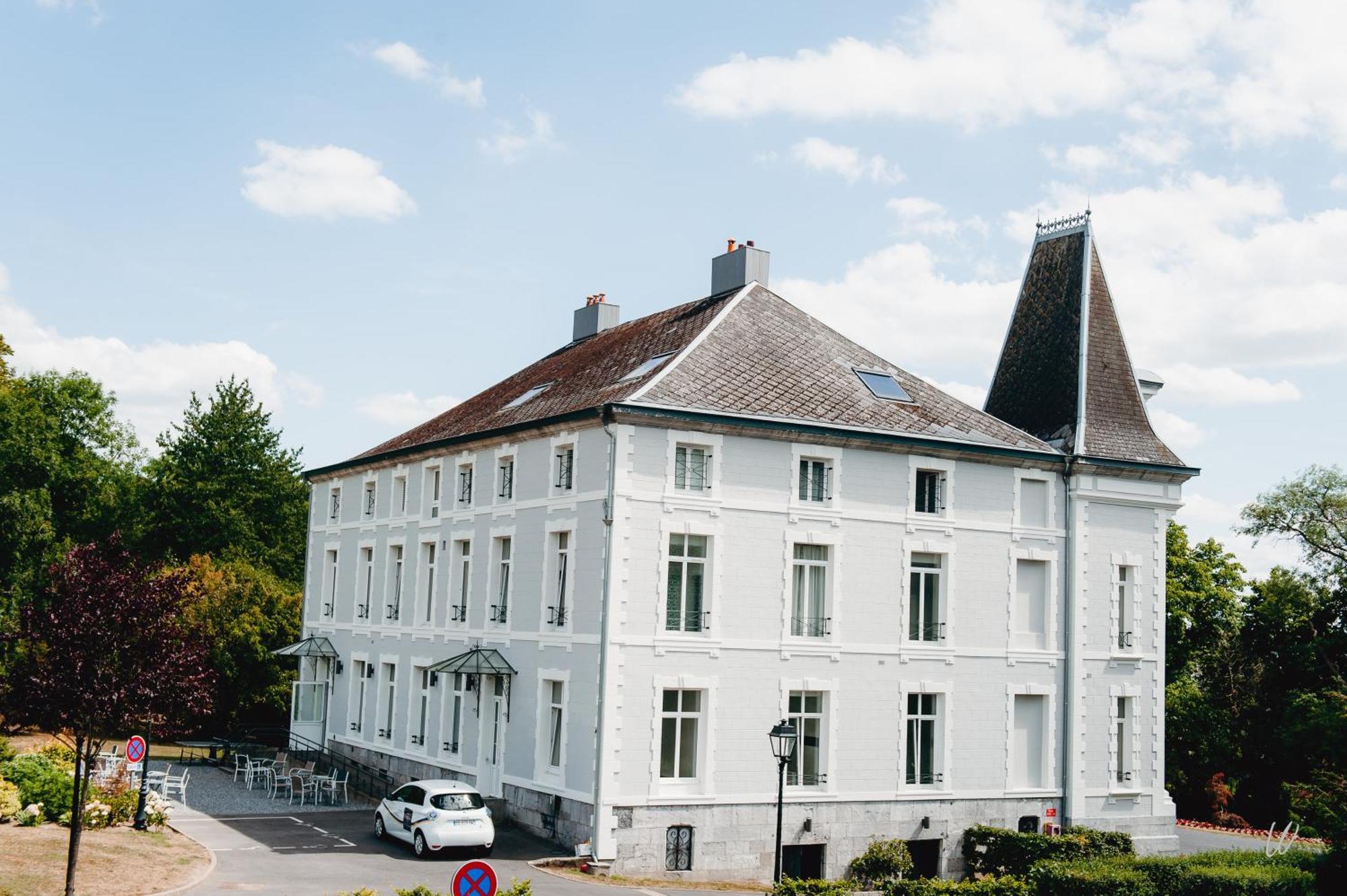 Hotel Chateau De La Marliere Fourmies Exterior photo